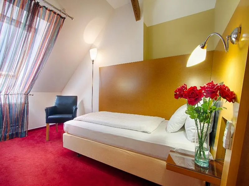 SINGLE STANDARD Room, Theatrino Hotel, Prague