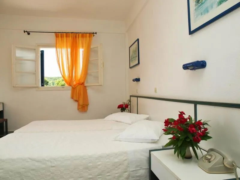 Room, Muses, Skiathos
