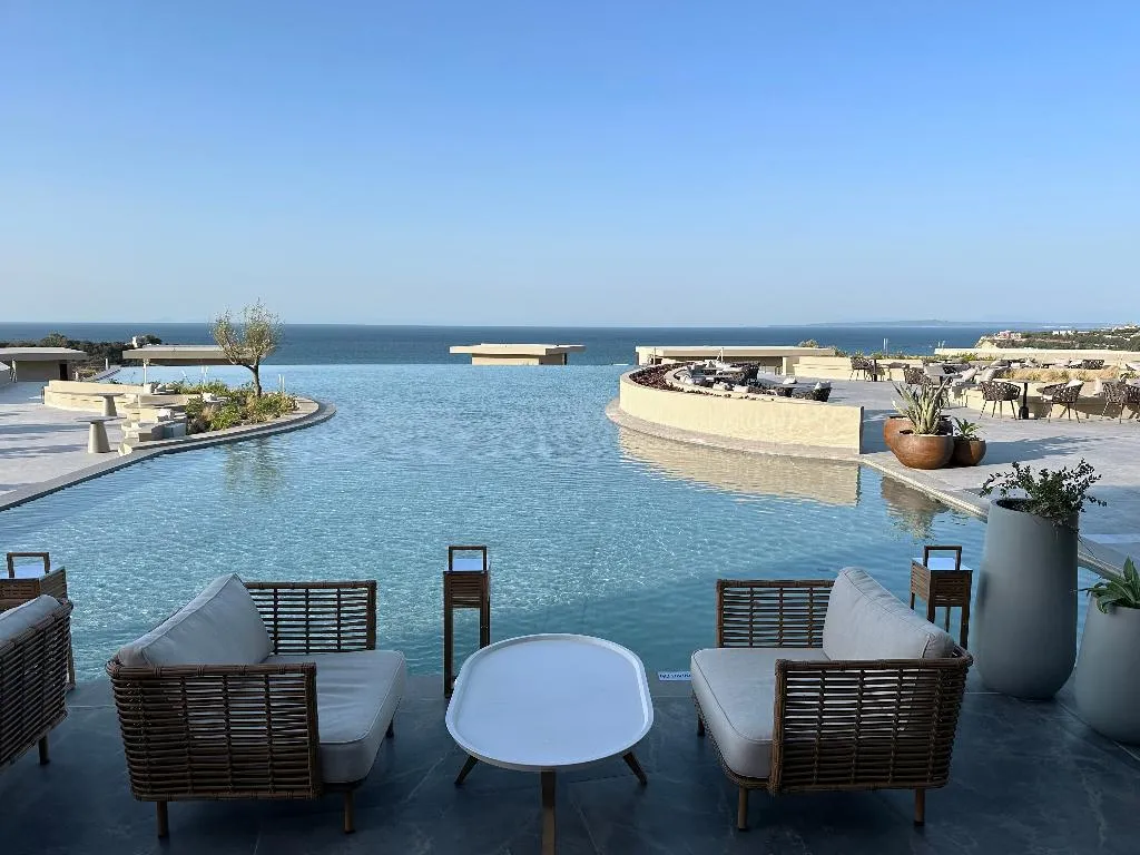 Pool, King Jason Zante – Designed For Adults, Zante