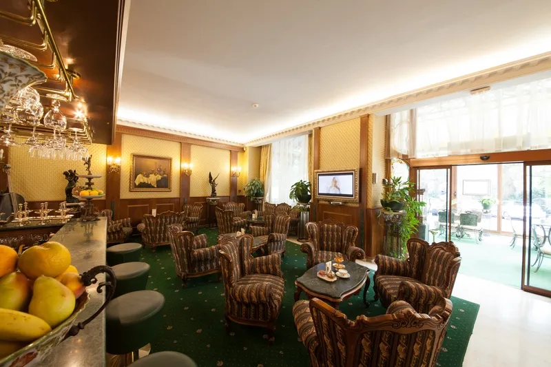 Lobby, Grand hotel London, Varna