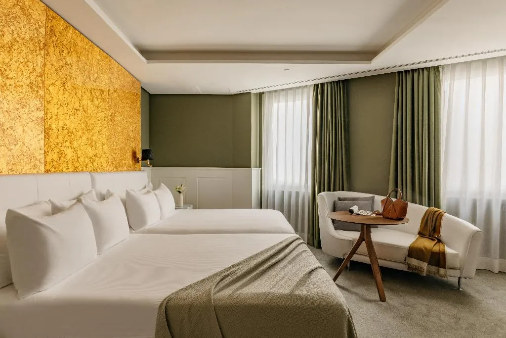 Room, Hotel Colón Gran Meliá, Seville