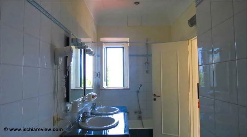 Room, Oasi Castiglione, Naples