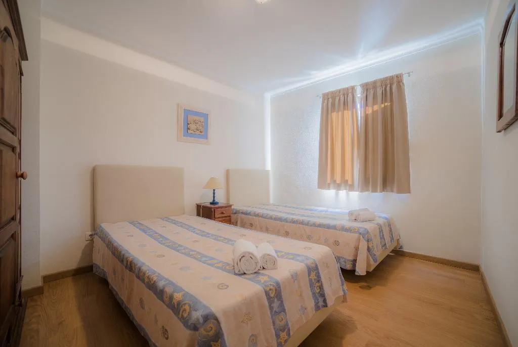 APARTMENT TWO BEDROOMS Room, Marina Buzios by Garvetur, Algarve
