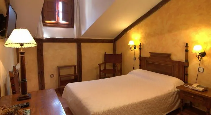 Room, Las Cancelas, Madrid