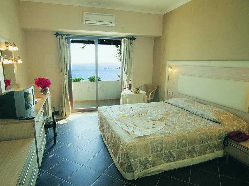 Room, Club Forever, Bodrum