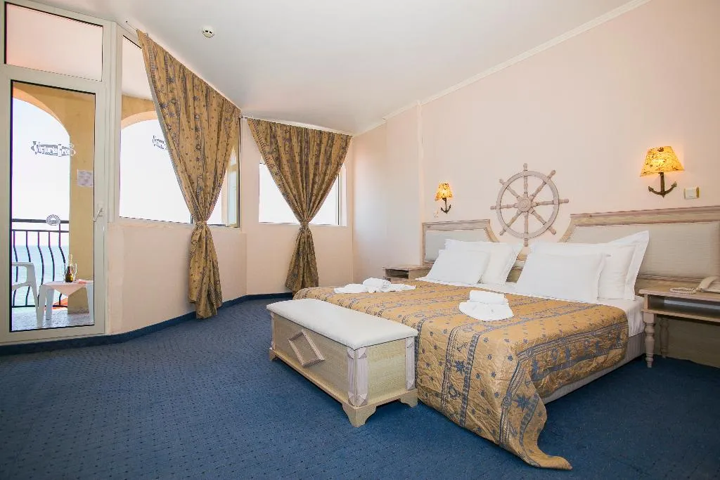 STUDIO SEA VIEW Room, Royal Park, Bourgas