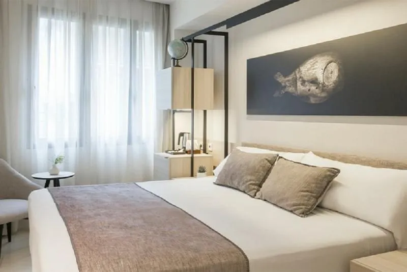 Double or Twin PREMIUM Room, Denit Barcelona, Barcelona