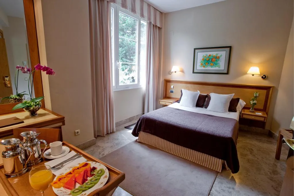 DOUBLE STANDARD Room, VP Jardin de Tres Cantos, Madrid