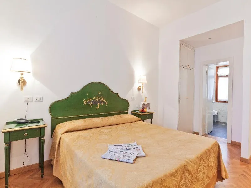 Double or Twin STANDARD Room, Palazzo Cendon, Venice