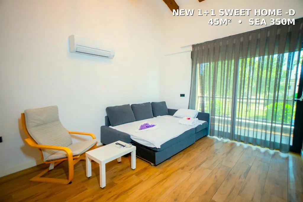 Room TWO DOUBLE BEDS Room, Camyuva Beach, Antalya
