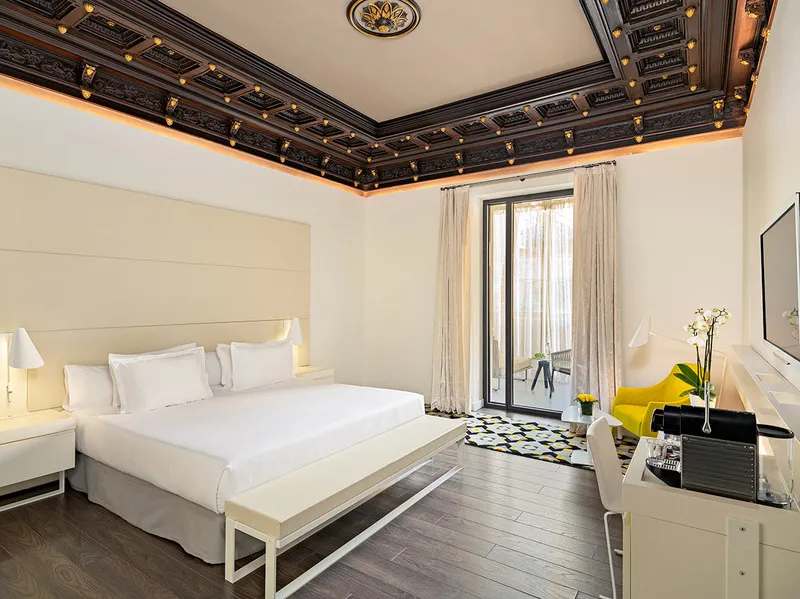 DOUBLE DELUXE Room, H10 Urquinaona Plaza, Barcelona