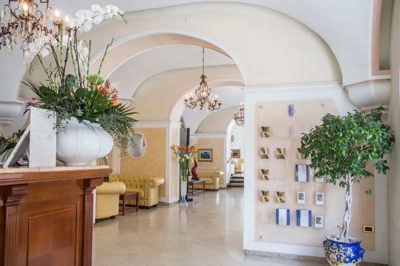 Lobby, Lloyd's Baia, Naples