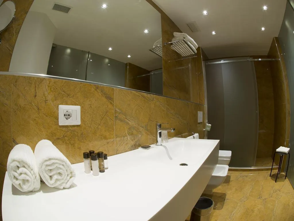 Double or Twin STANDARD Room, Catania International Airport Hotel, Catania