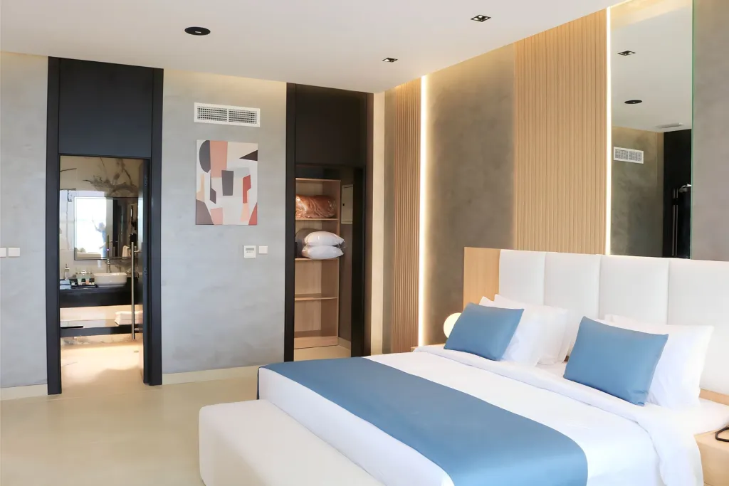 DOUBLE SUPERIOR SEA VIEW Room, Palma Beach Resort & Spa, Dubai