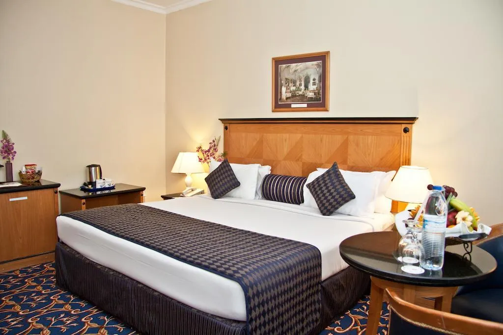 DOUBLE DELUXE Room, Regal Plaza Hotel, Dubai
