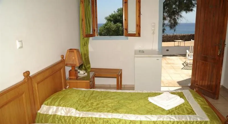 Room, Akrotiri, Santorini