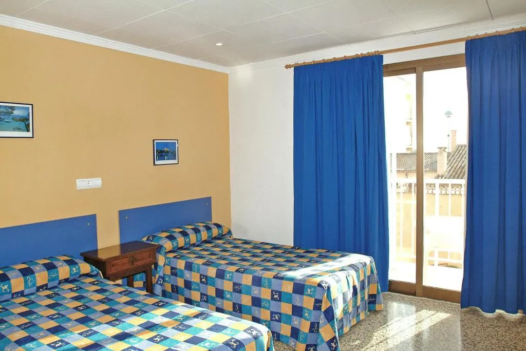 TWIN STANDARD Room, The Hostal Tierramar, Majorca