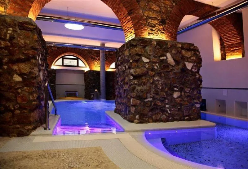 Sports and Entertainment, La Margherita, Alghero