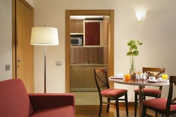 Atahotel Quark Due Residence, Milan