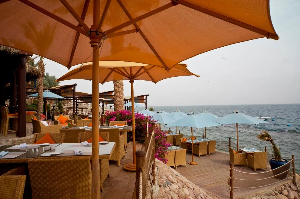 Restaurant, Grand Rotana Resort & Spa, Red Sea Riviera