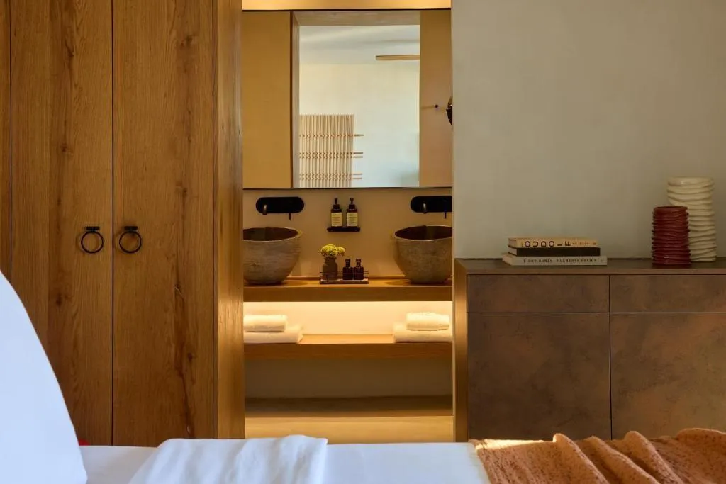 JUNIOR SUITE SEA VIEW Room, KOIA all-suite Wellbeing Resort, Kos