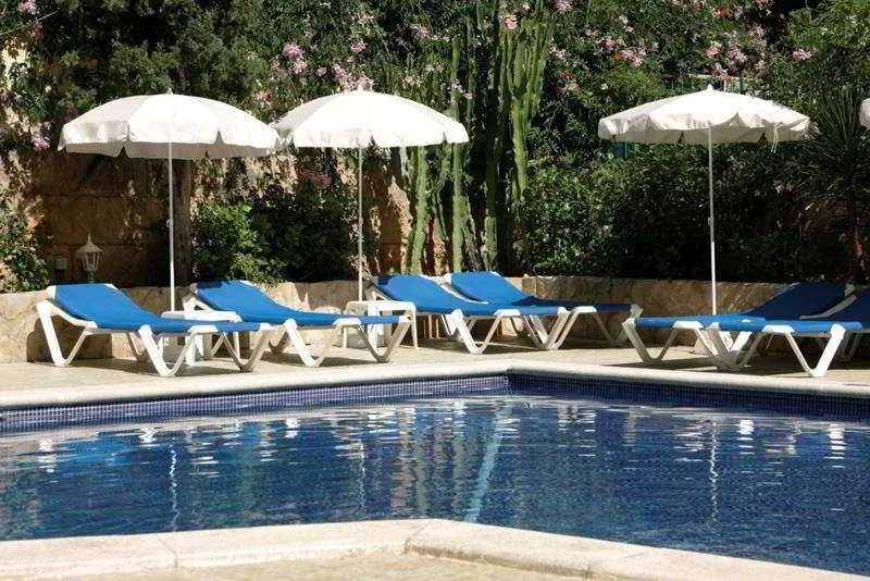 Pool, BQ Maria Dolores, Majorca