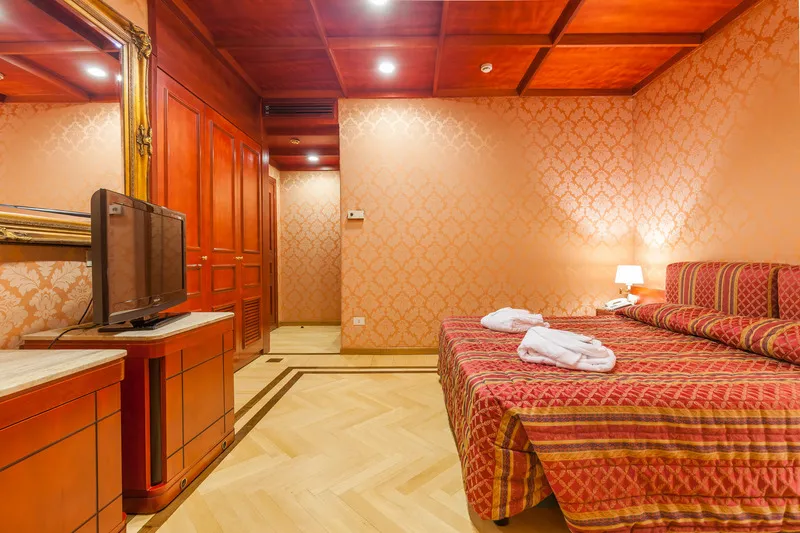 Room, Hotel Galles, Rome