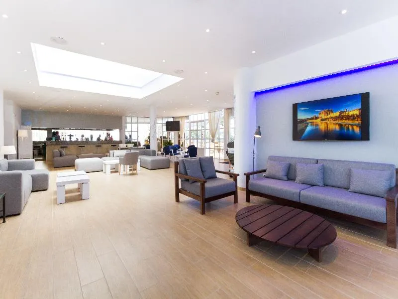 Lobby, Jutlandia, Majorca