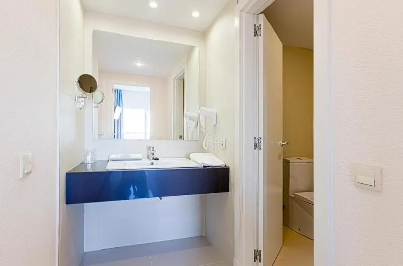 APARTMENT CAPACITY 4 ONE BEDROOM Room, Sirenis Seaview Country Club, Ibiza