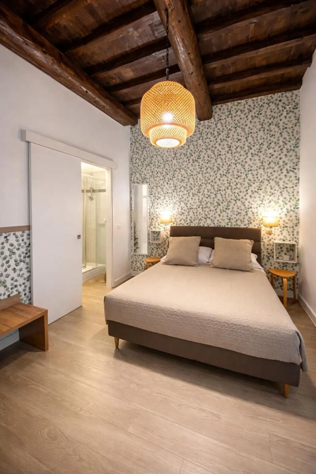 DOUBLE STANDARD Room, Nella, Florence