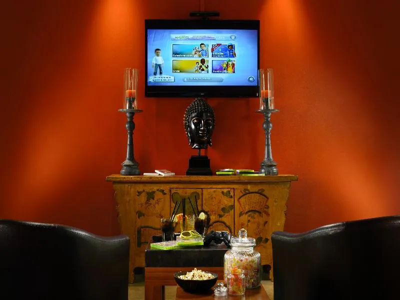 Sports and Entertainment, Milan Suite Hotel, Milan