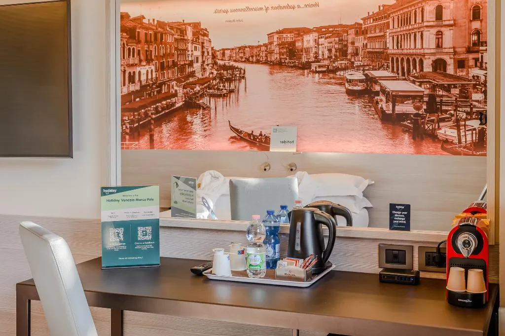 Room, Hotiday Venezia Marco Polo, Venice
