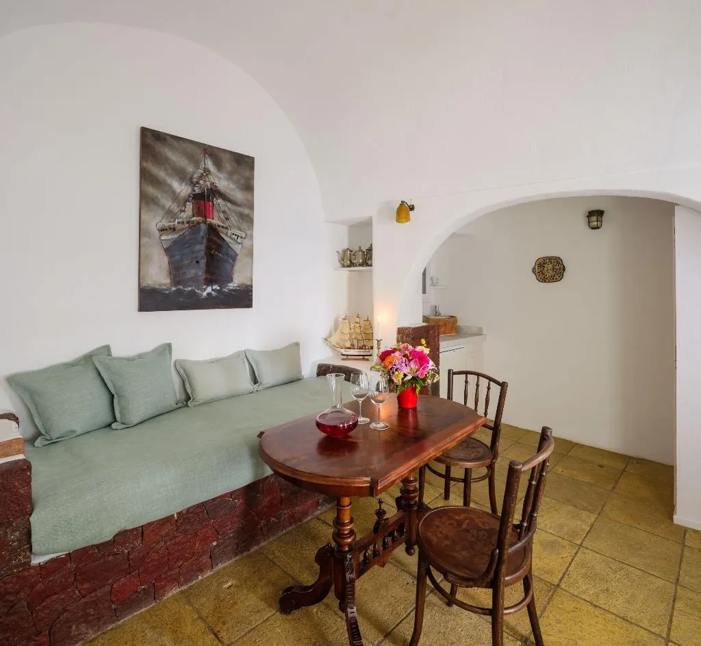 SUITE SUPERIOR Room, Fanari Villas, Santorini