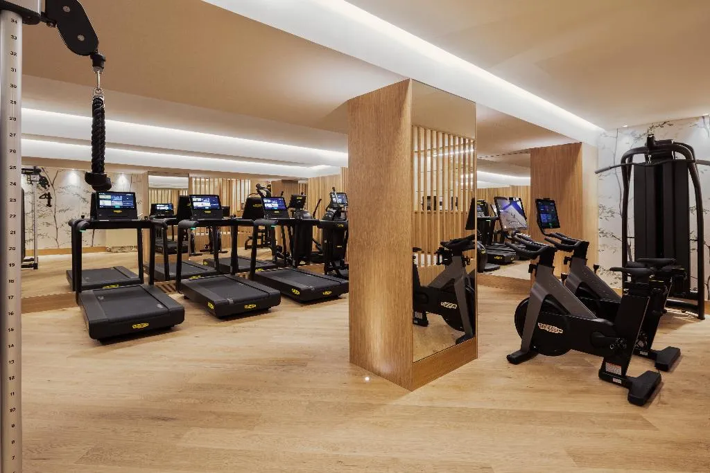 Sports and Entertainment, Majestic Hotel & Spa Barcelona, Barcelona