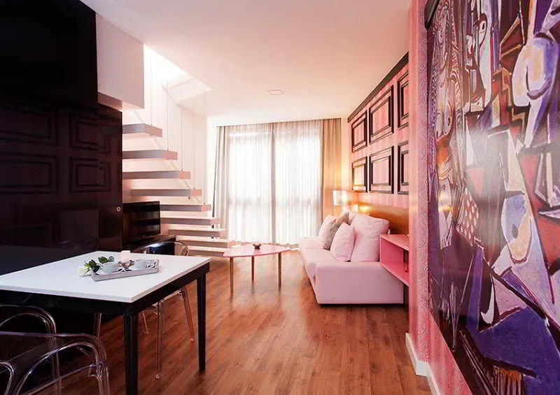 Room, Apartamentos Picasso Suites Málaga, Costa Del Sol