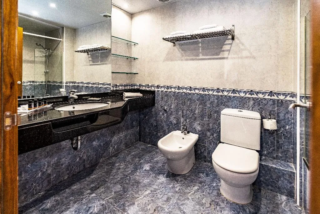 APARTMENT SEA VIEW Room, Hotel Sunway Playa Golf & Spa, Sitges, Costa Brava