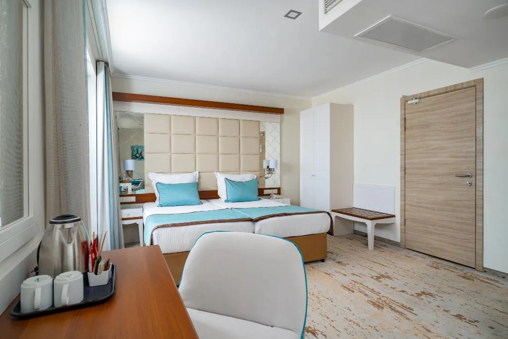 DOUBLE SUPERIOR Room, Festa Via Pontica Resort, Bourgas