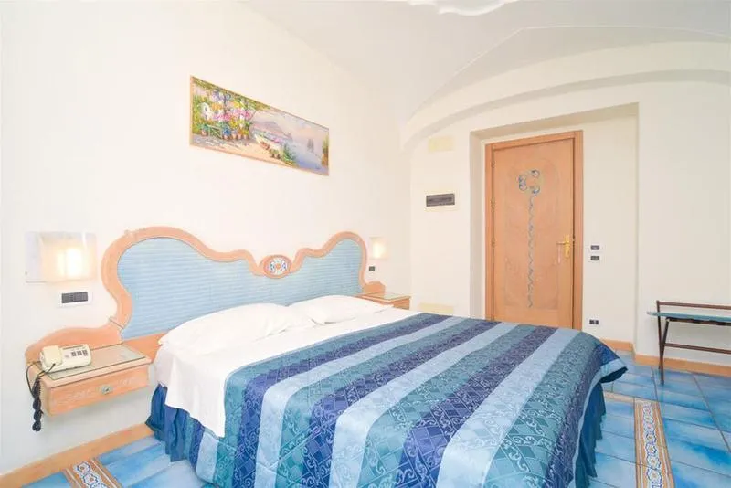 General view, Albergo Italia, Naples