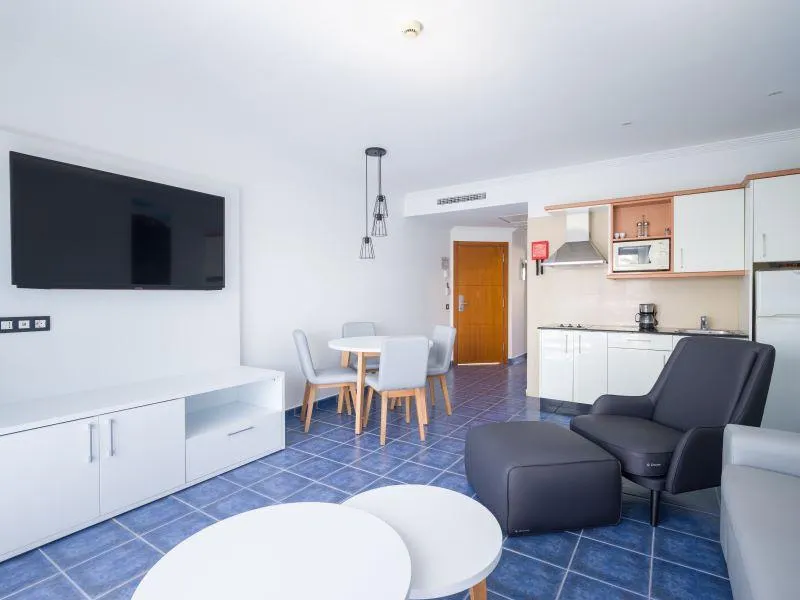 FAMILY ROOM CAPACITY 3 Room, Hotel LIVVO Mirador Papagayo, Lanzarote