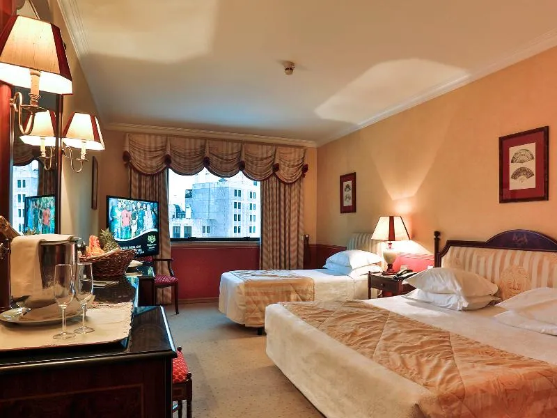 TRIPLE CLASSIC Room, Dom Pedro Lisboa, Lisbon