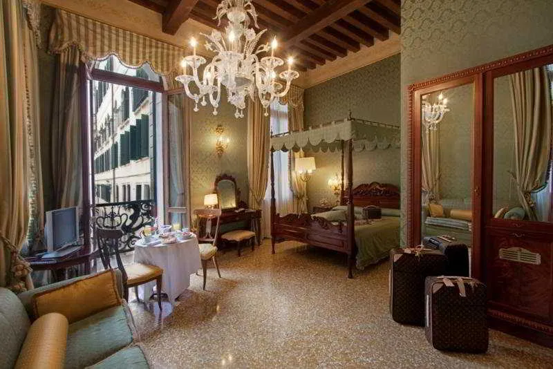 Room, Al Ponte Dei Sospiri Junior Suites, Venice