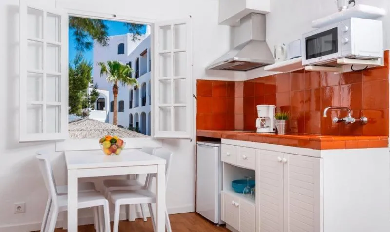 APARTMENT CAPACITY 6 Room, Carema Garden Village, Menorca