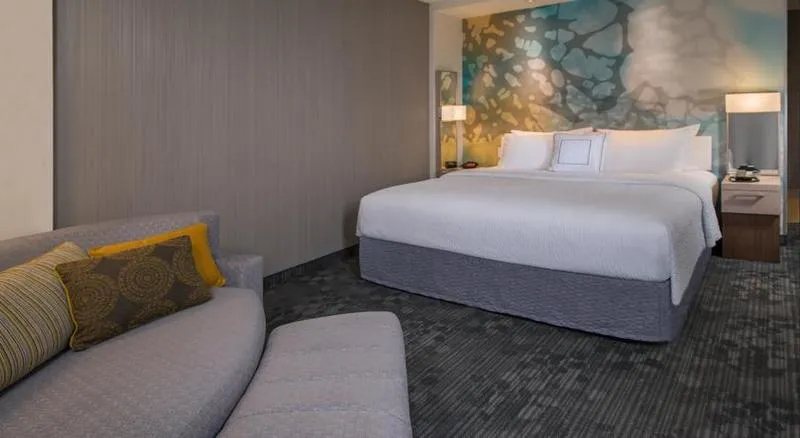 DOUBLE STANDARD Room, Rove Downtown Dubai, Dubai