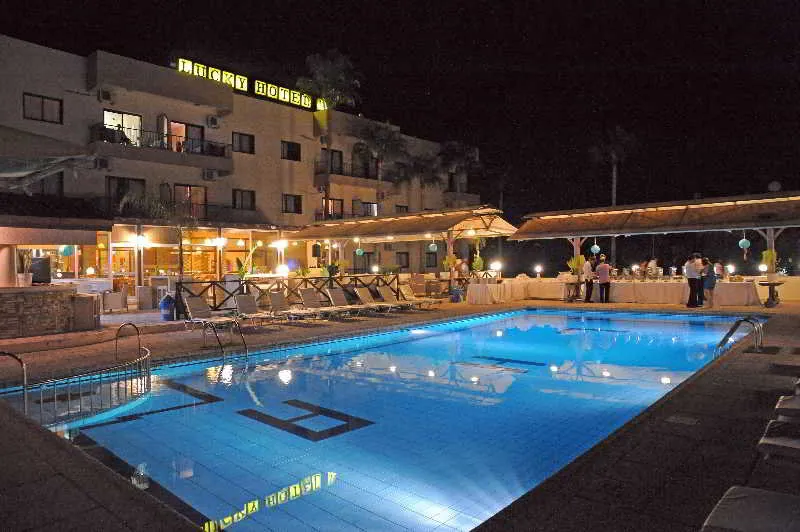 Pool, Lucky Hotel Apartments, Cyprus