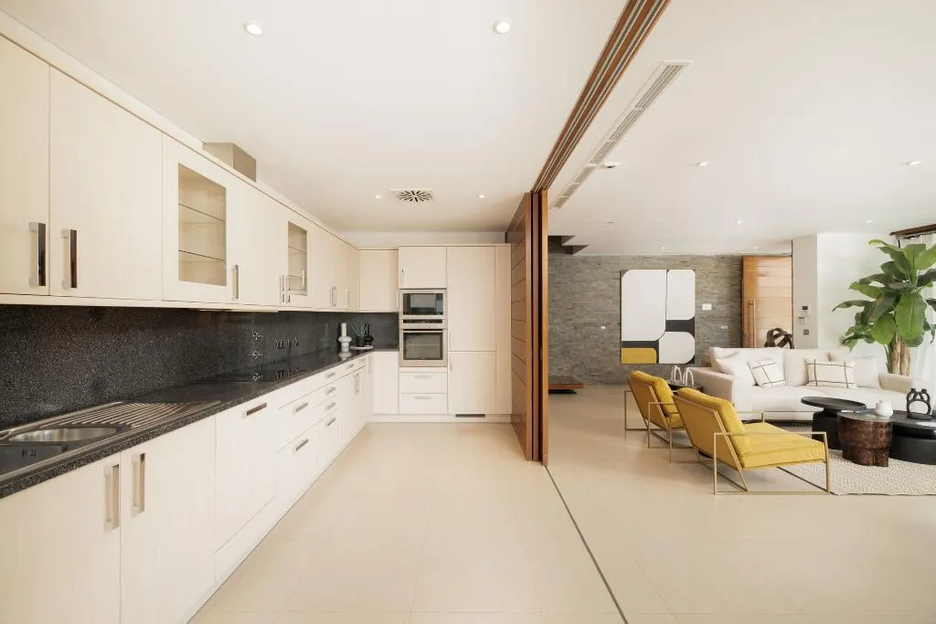 TOWNHOME CAPACITY 5 THREE BEDROOM Room, Vale Do Lobo Resort, Algarve