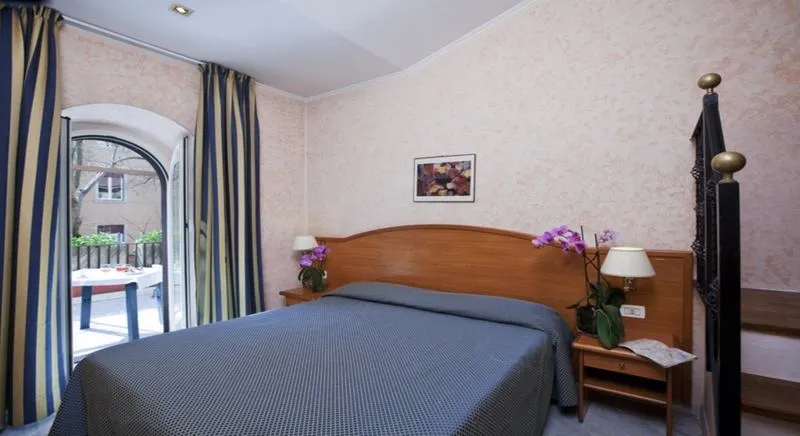 SINGLE STANDARD Room, Delle Muse, Rome