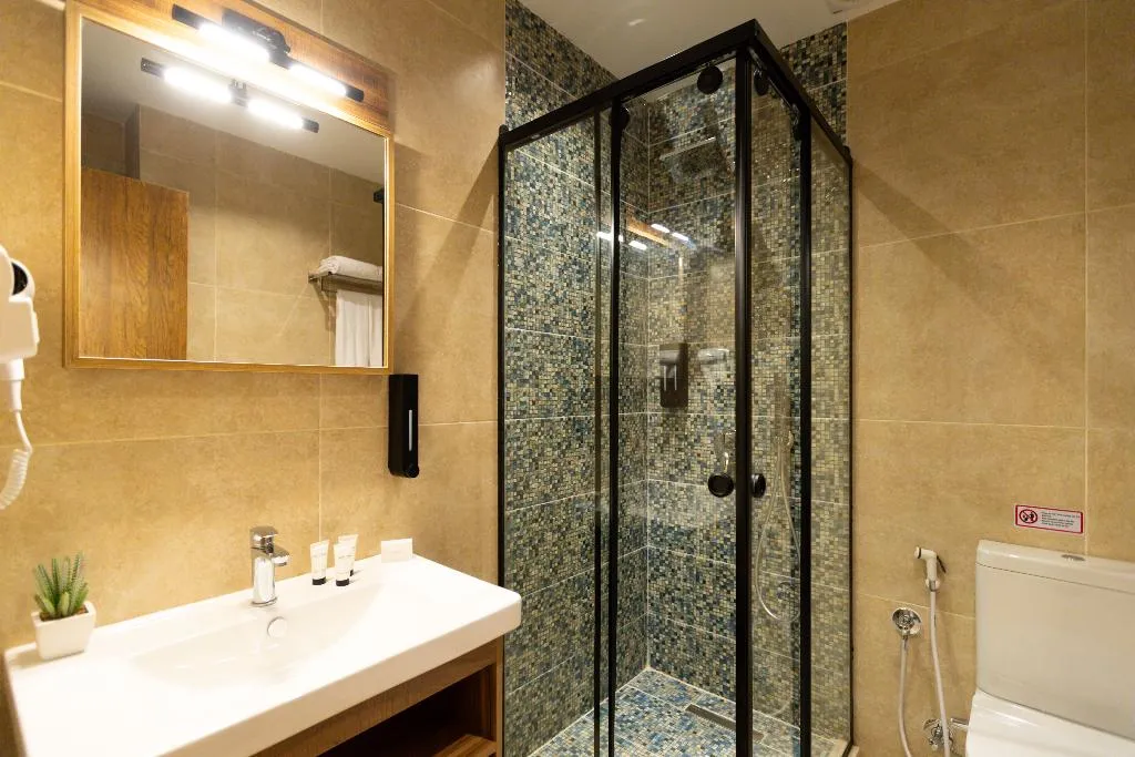 Double or Twin TWO BEDS Room, Mazar Pyramids Hotel, Cairo