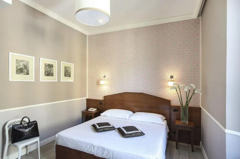 DOUBLE STANDARD Room, Golf Firenze Hotel, Florence