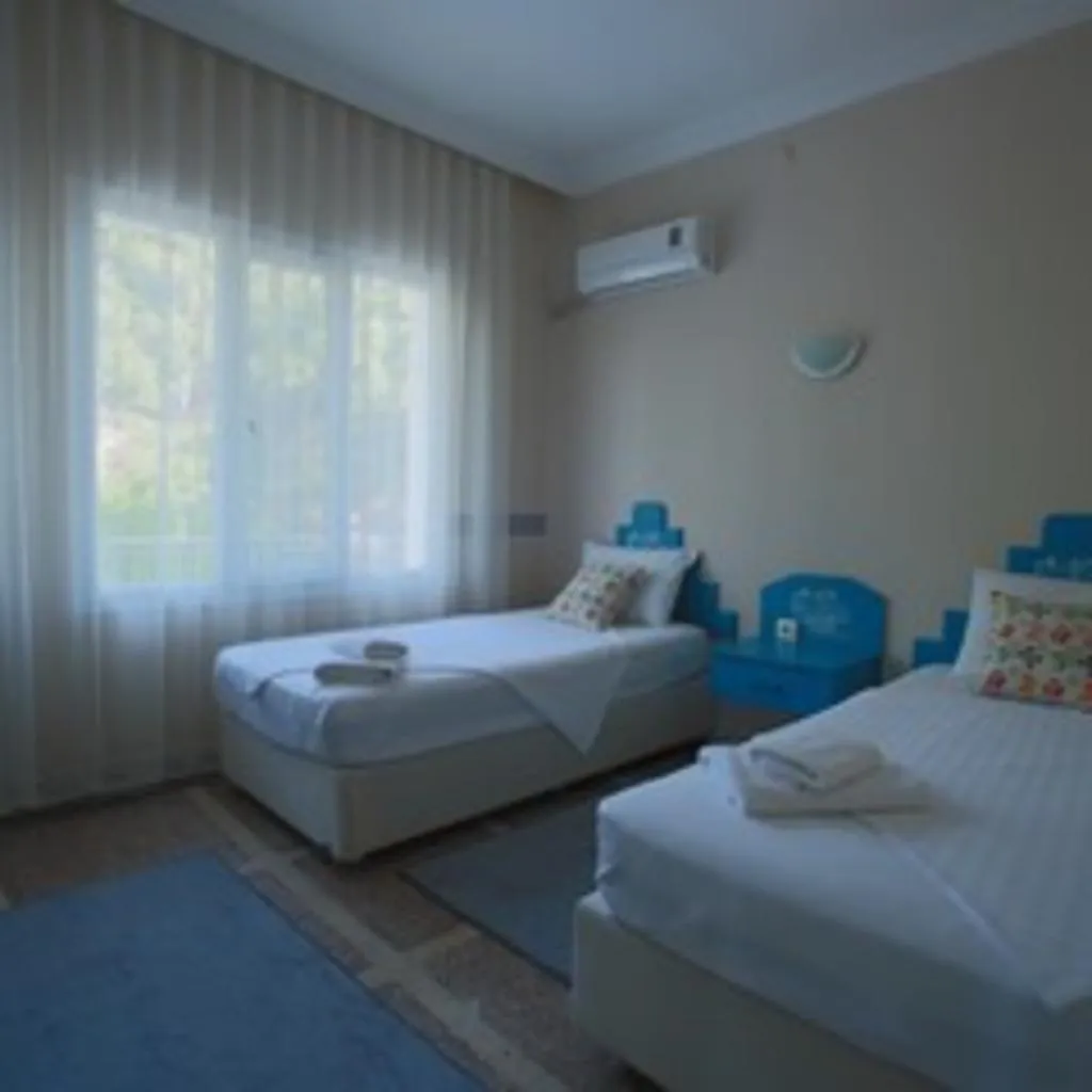 Room TWO BEDS Room, Tunc Otel, Izmir