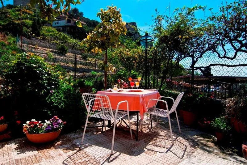 General view, B&B U Palmentu, Taormina